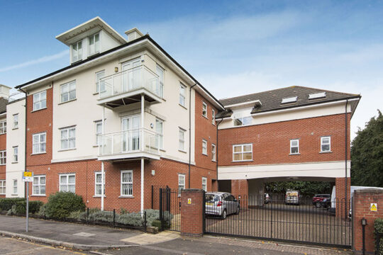 Taverners Lodge, Cockfosters Road, Enfield, EN4